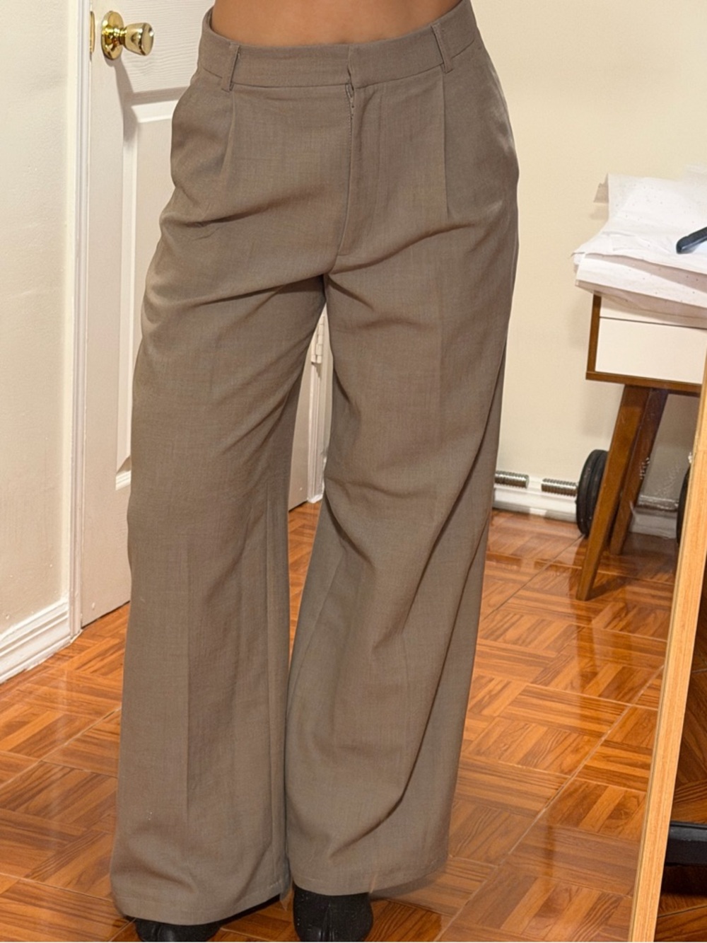 Topshop Wide-Leg  Women’s Pants in Taupe